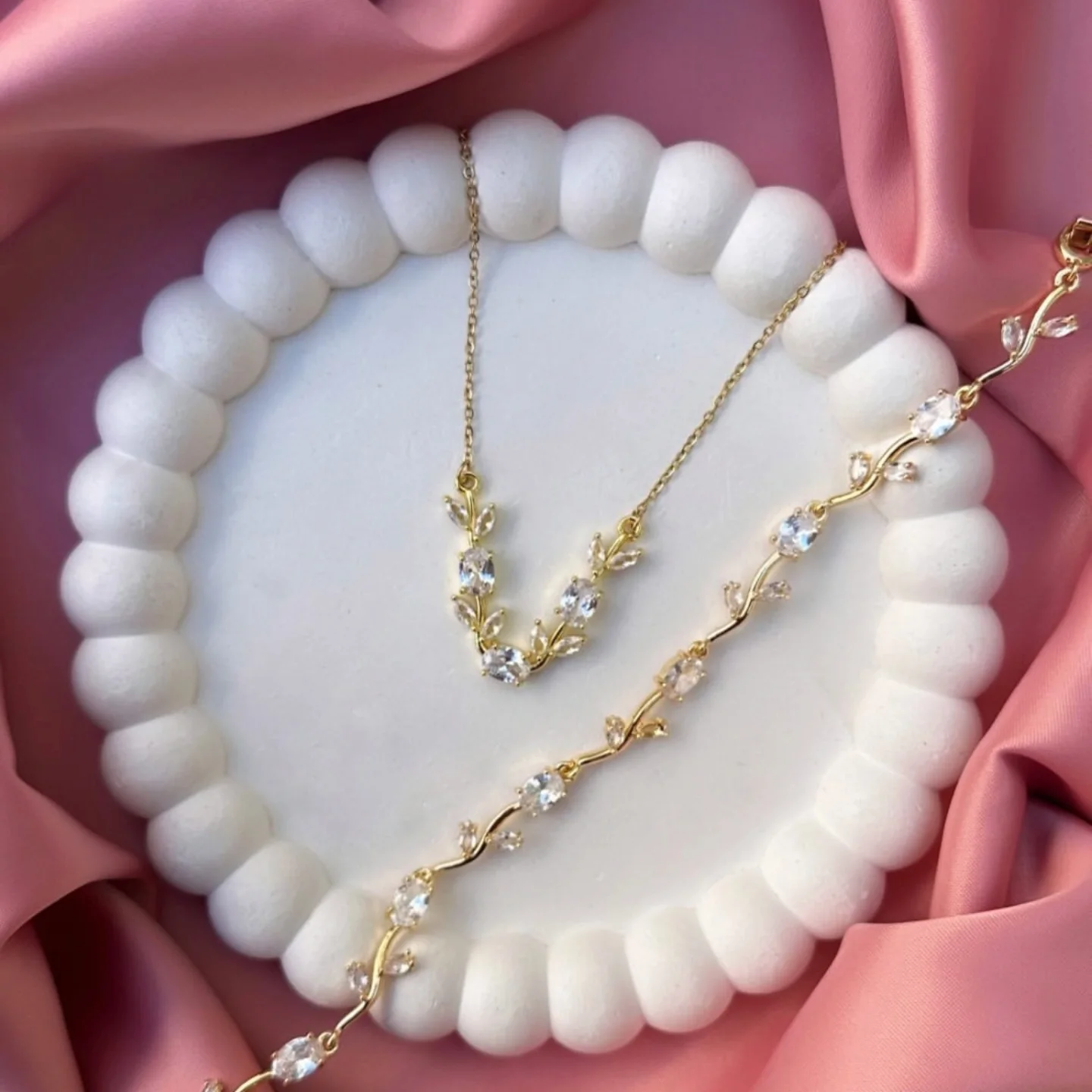 Gold-Plated Vine Crystal Jewelry Set image 5