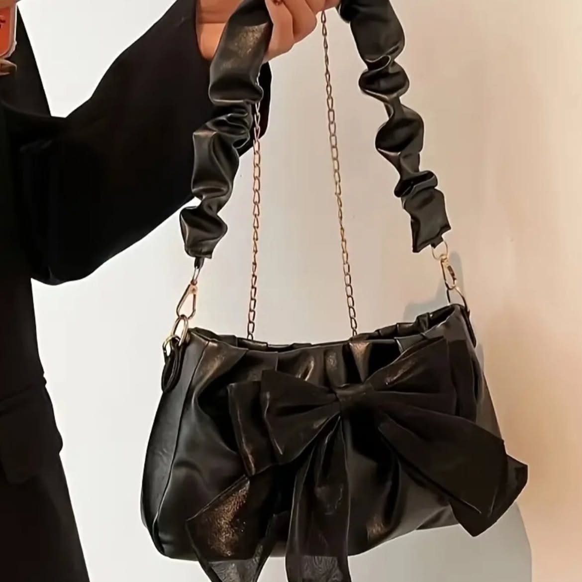 Women's Bow Accent Ruched Shoulder Bag image 4